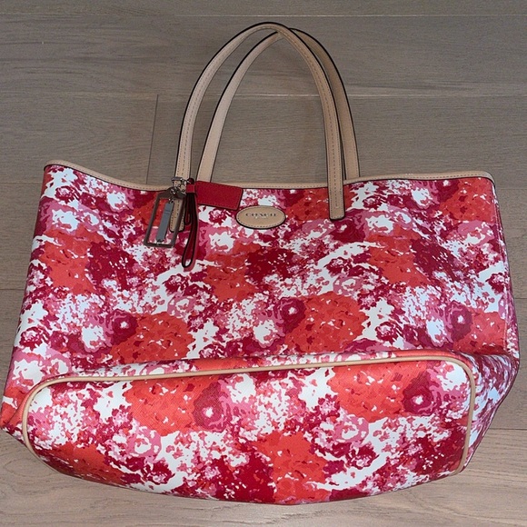 Coach Tote - Picture 2 of 7